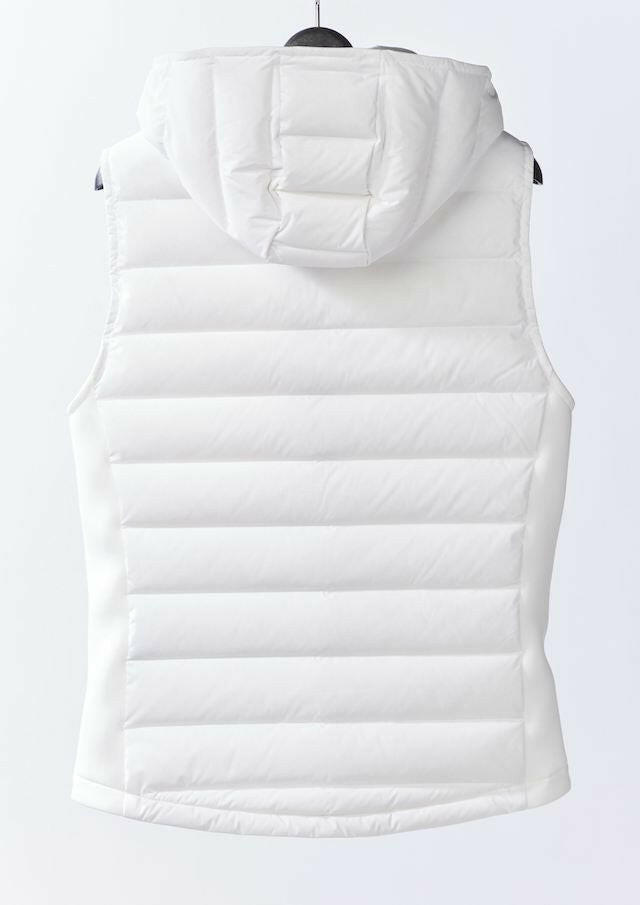 1PIU1UGUALE3 WOMENS HOODED DOWN VEST 