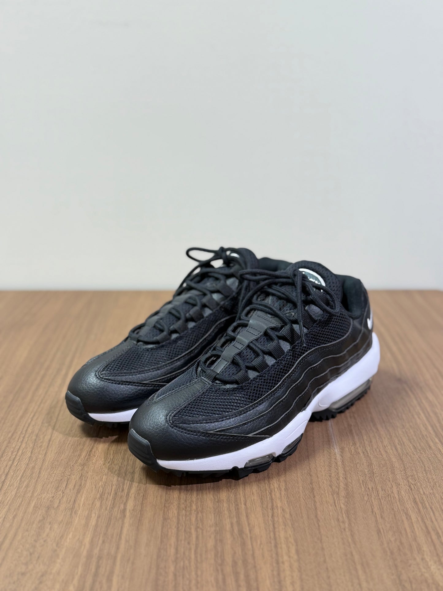 NIKE MENS Air Max 95G