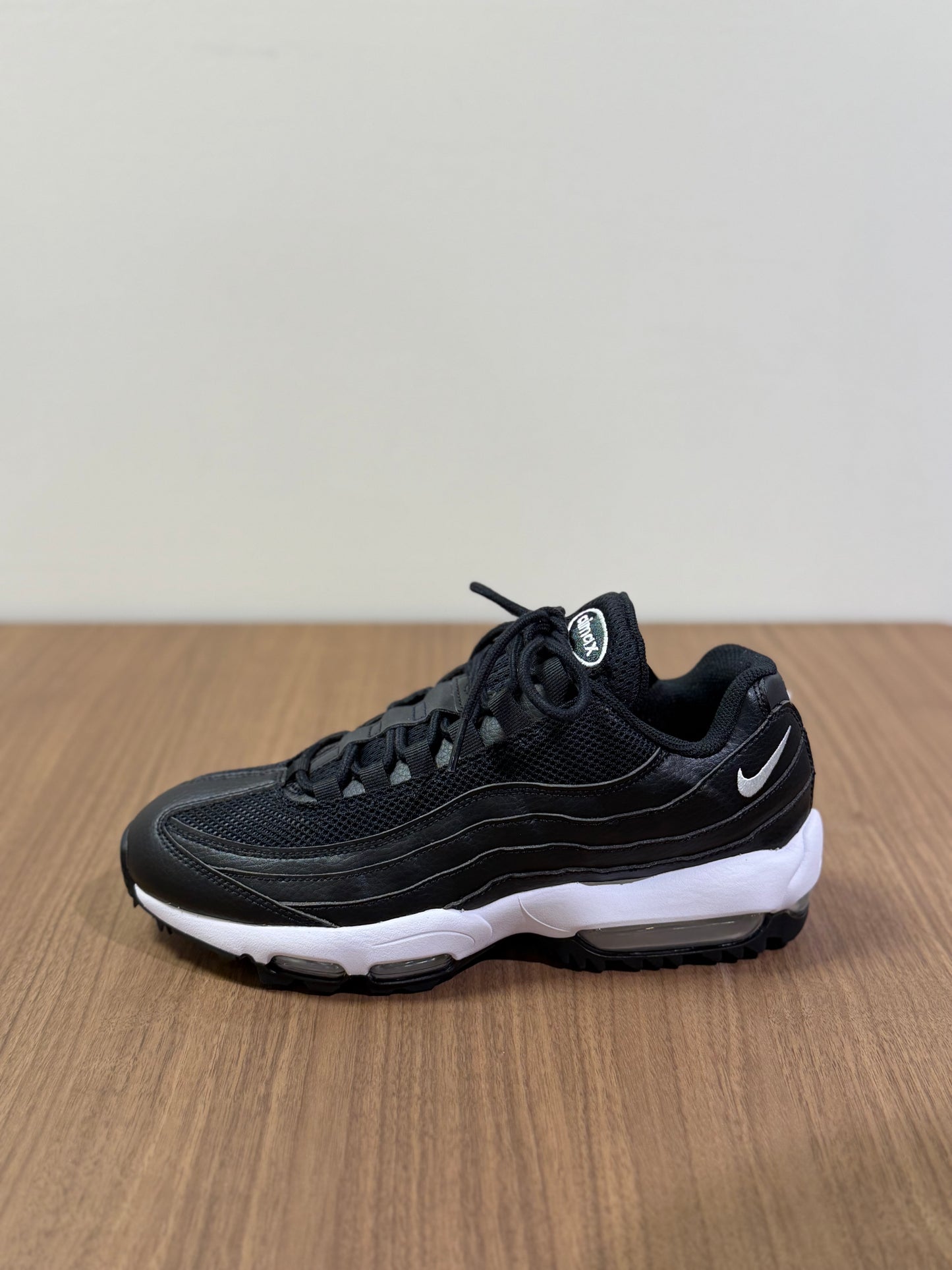 NIKE MENS Air Max 95G