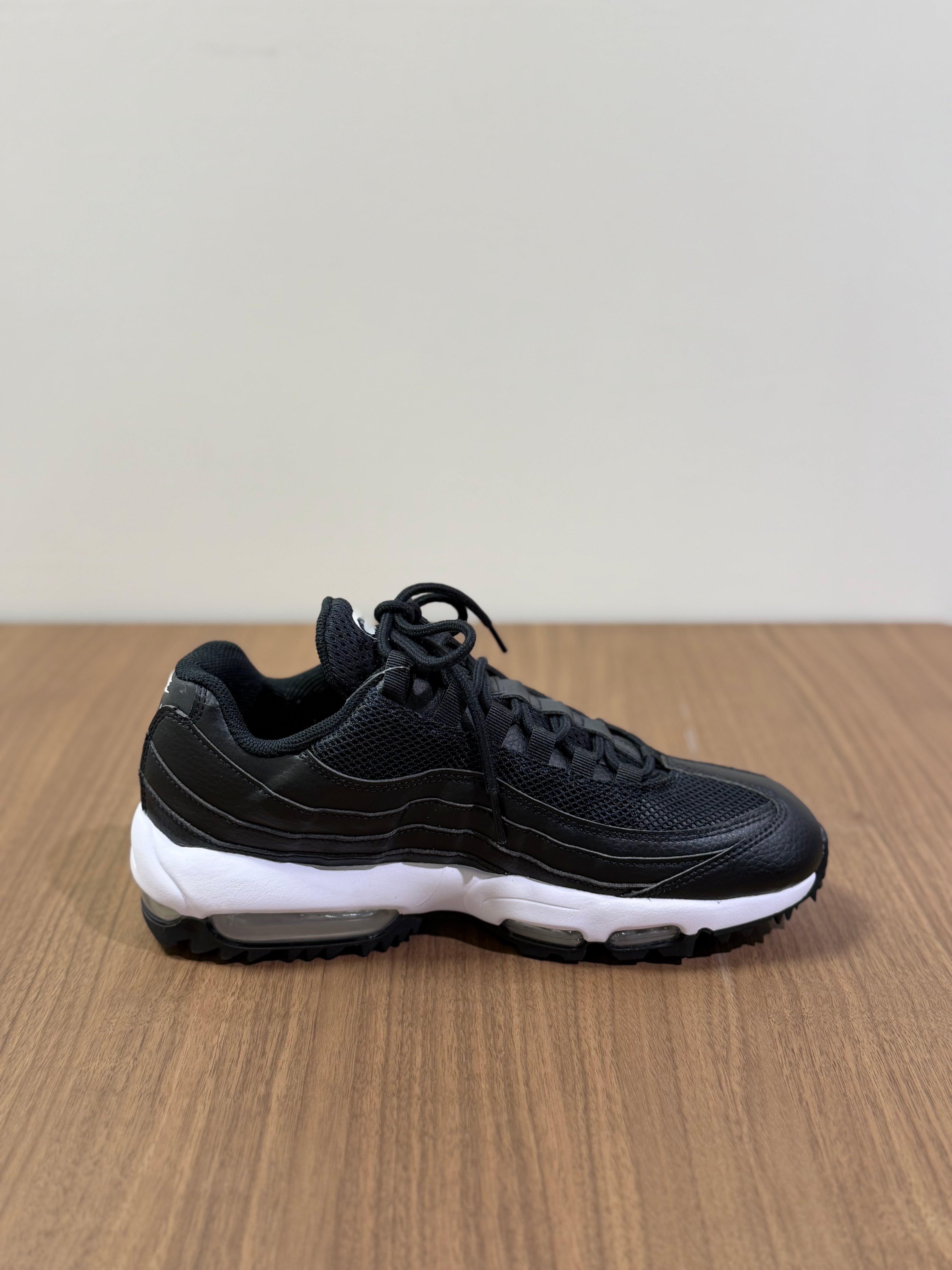 NIKE MENS Air Max 95G