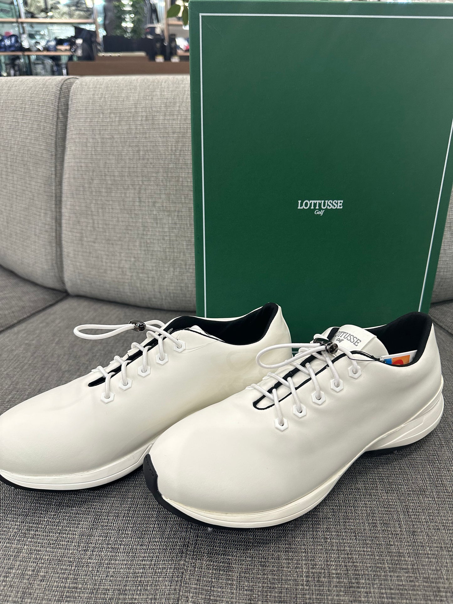 新品】LOTTUSSE GOLF/ロトゥセゴルフシューズ ベージュ 27.5 【公式通販】 新品】LOTTUSSE GOLF/ロトゥセゴルフシューズ ベージュ 27.5 【公式通販】