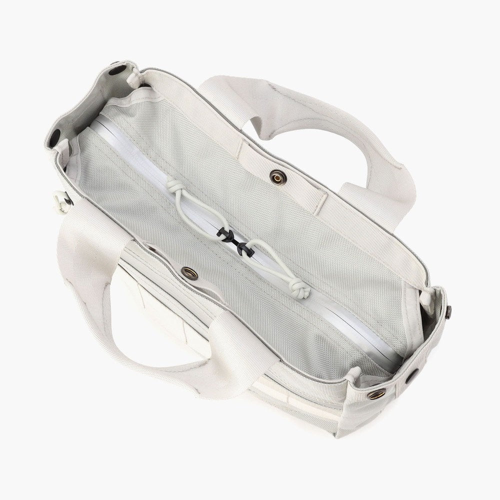 BRIEFING CART TOTE METALLIC