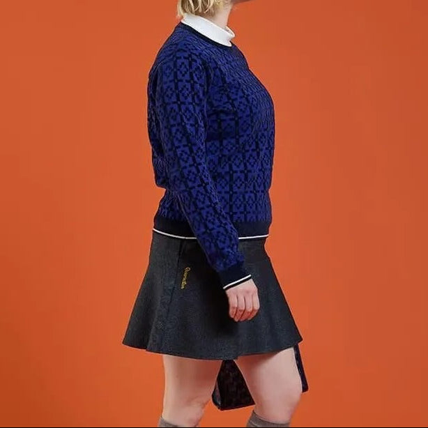 Resurrection WOMENS Praha Pattern Crew Neck Knit