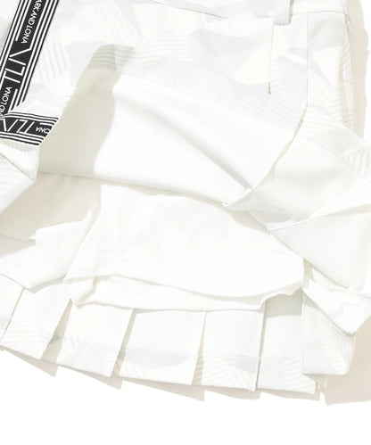 MARK&LONA WOMENS Eclipse Camo Pleated Skirt