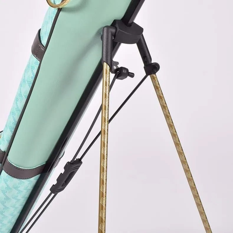 Resurrection Ardea No.3 Self Standing Club Case