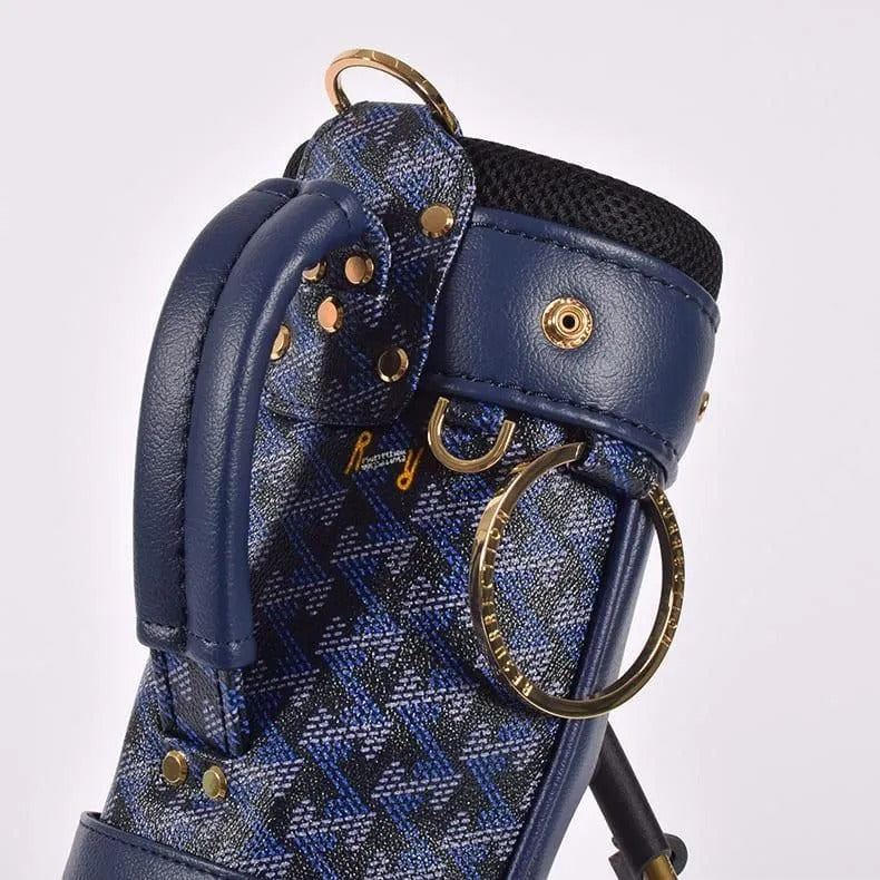 Resurrection Ardea No.3 Self Standing Club Case