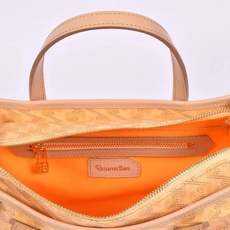 Resurrection Lanius Square Mini No.3