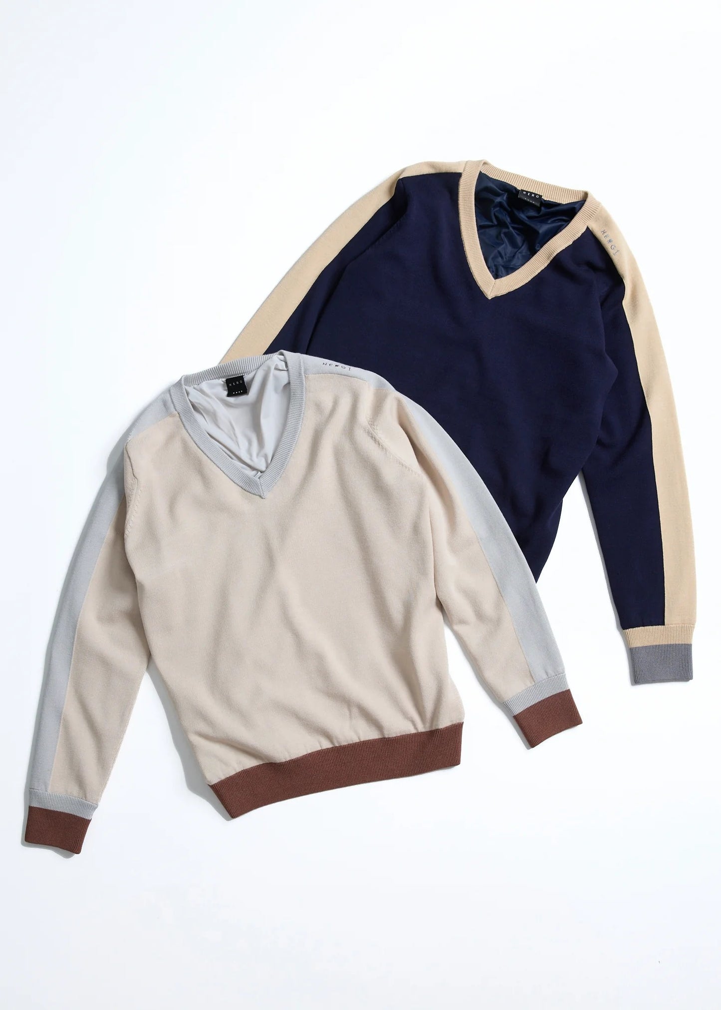 HERG1 MENS V-NECK WINDPROOF SWEATER