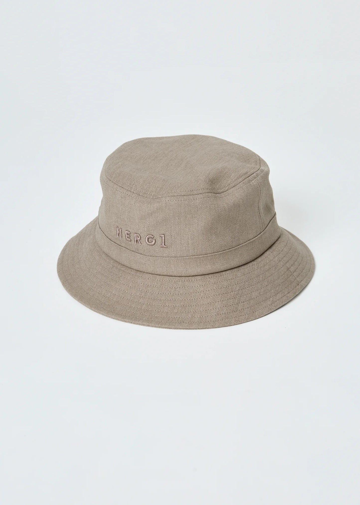 HERG1 WOMENS TWILL BUCKET HAT