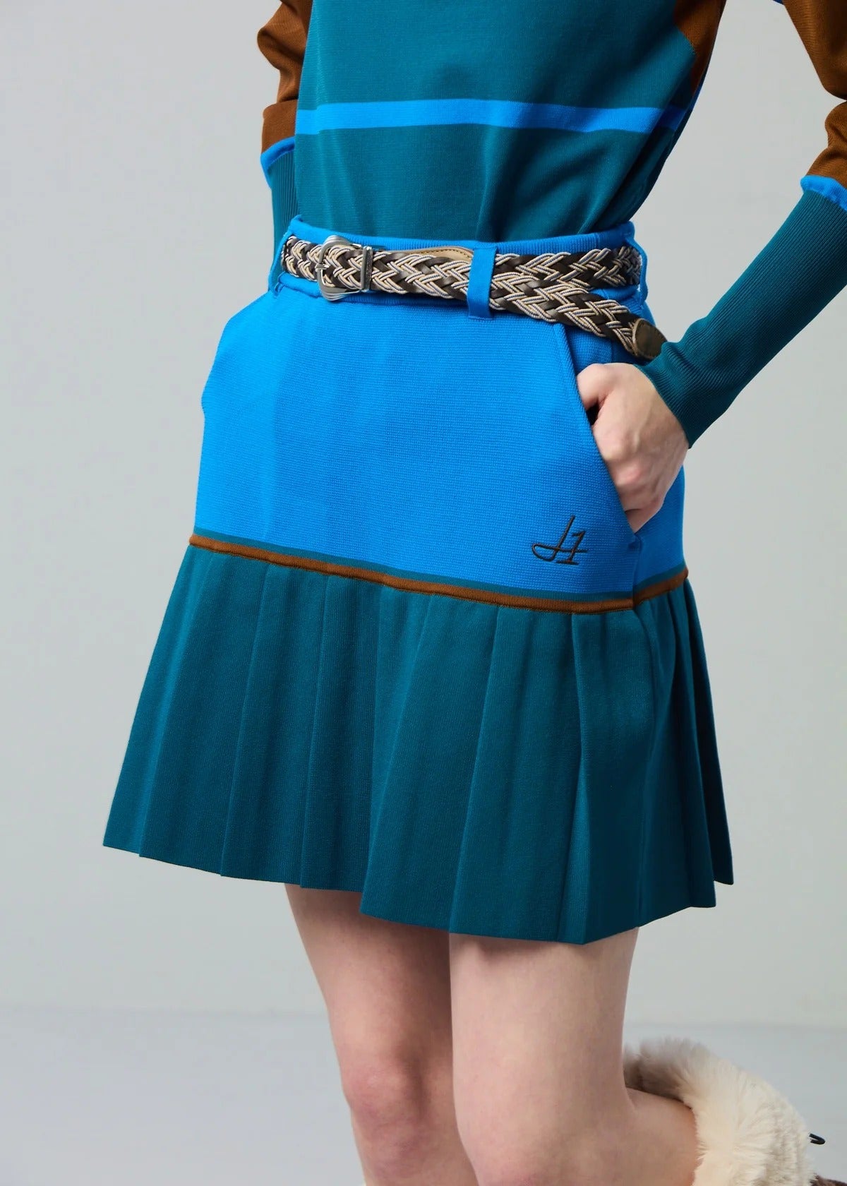 HERG1 WOMENS High gauge bi-color knit pleated skirt