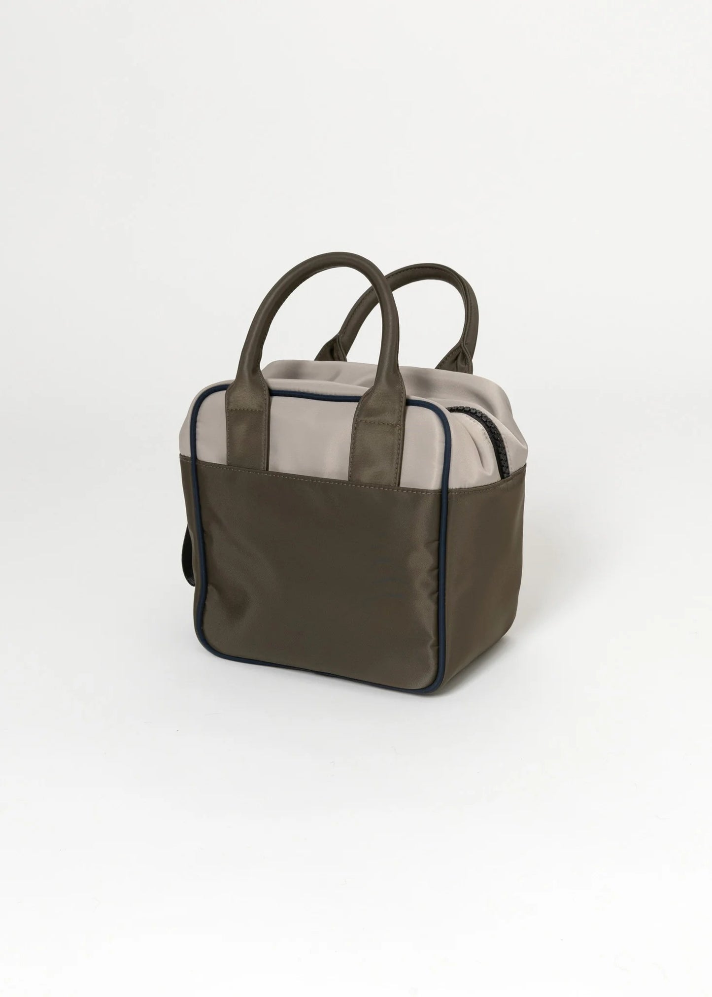 HERG1 Square Round Bag