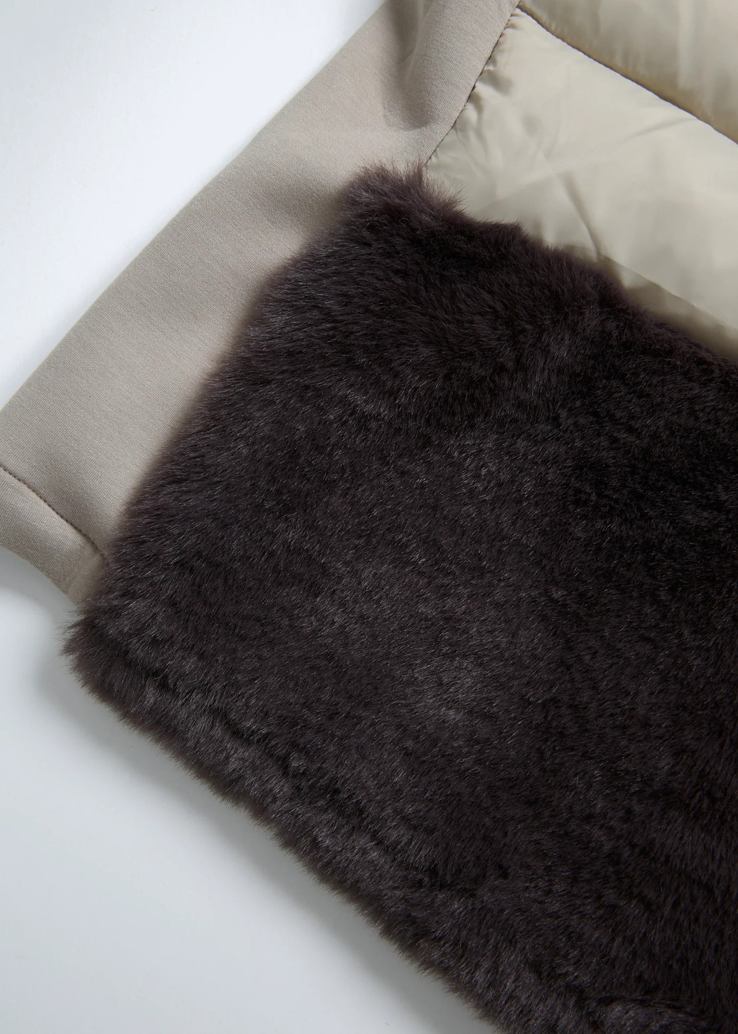 HERG1 WOMENS DOUBLE KNIT PADDED FUR VEST