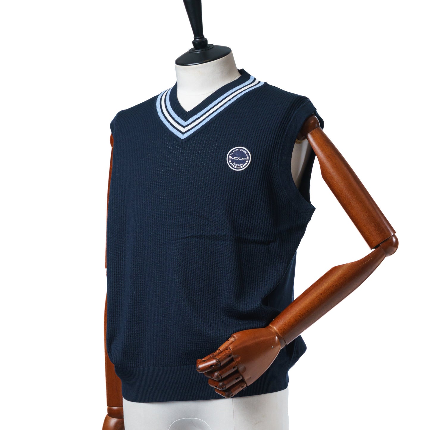 MOCO MENS SNOWY x Boucle V-neck vest